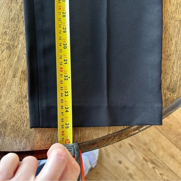 Alice + Olivia Women's Black Pleated Pants - Picture 5 of 8